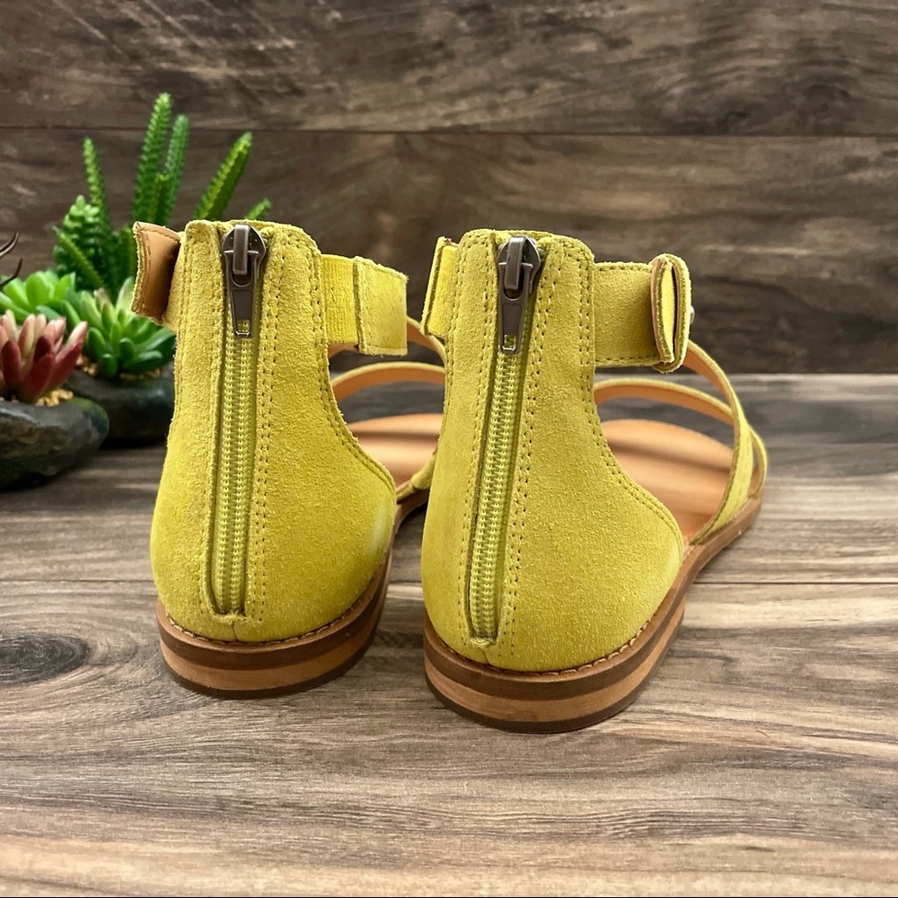 NIB Frye and Co. Evie 2 Band Flat Boho Sandal - Picture 9 of 13